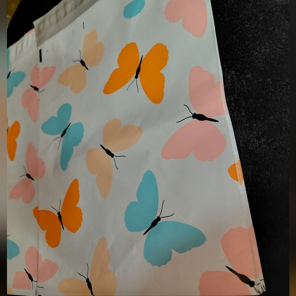 NWT - 20ct. 10x13 Polymailers Random Thank You Cards/Stickers - Picture 5 of 6